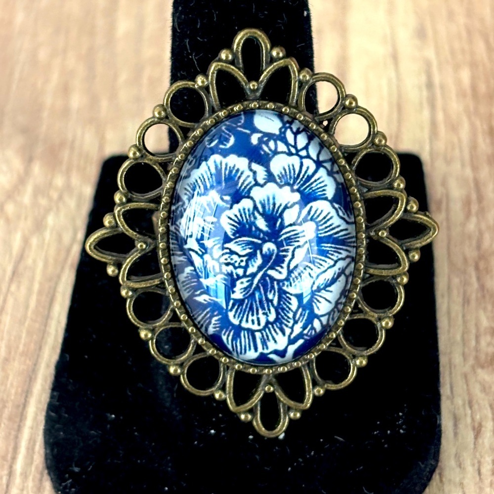 Blue and White Floral Print Victorian Large Adjustable Ring, Handmade, NWT